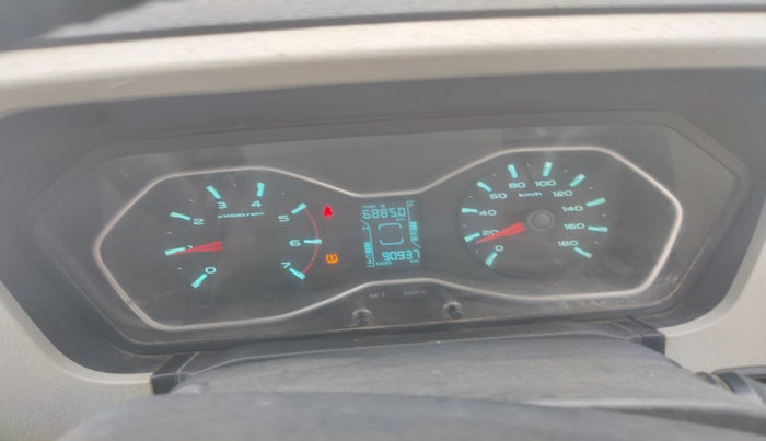 2020 Mahindra Scorpio S11 2WD, Diesel, Manual, 90,937 km, interior