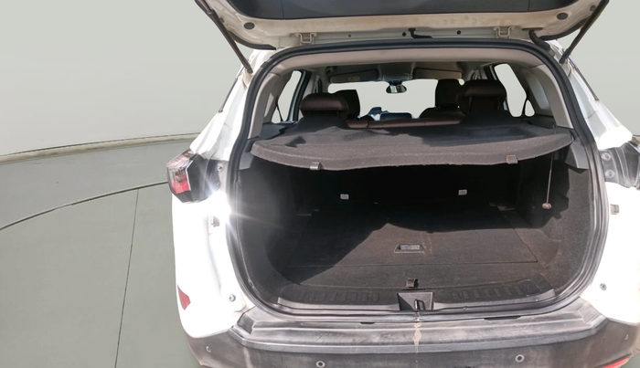 2020 Tata Harrier XZ 2.0L, Diesel, Manual, 1,24,608 km, exterior