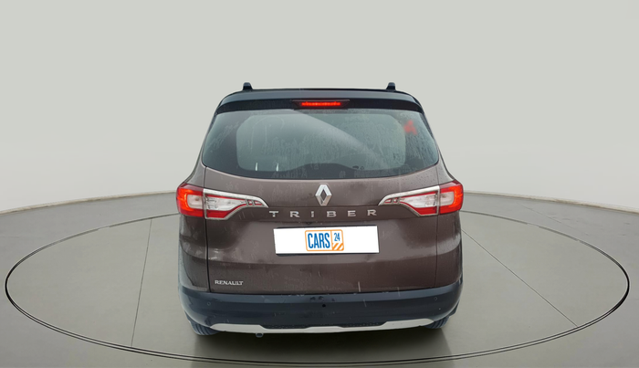 2022 Renault TRIBER RXT, Petrol, Manual, 76,846 km, exterior