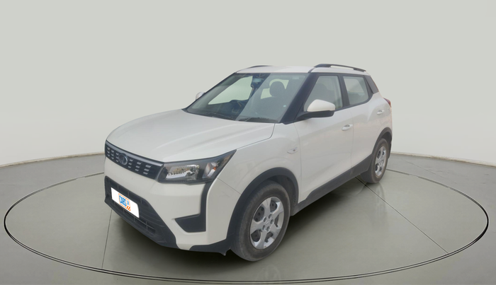 2020 Mahindra XUV300 W6 1.5 DIESEL AMT, Diesel, Automatic, 85,916 km, exterior