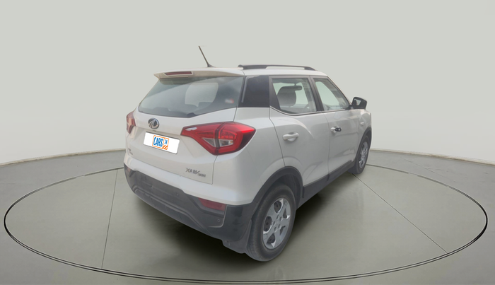 2020 Mahindra XUV300 W6 1.5 DIESEL AMT, Diesel, Automatic, 85,916 km, exterior