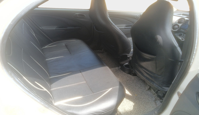 2012 Toyota Etios Liva GD, Diesel, Manual, 1,02,002 km, interior