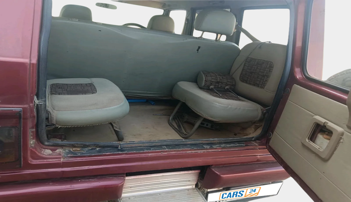 2012 Mahindra Bolero ZLX BS IV, Diesel, Manual, 1,62,777 km, exterior