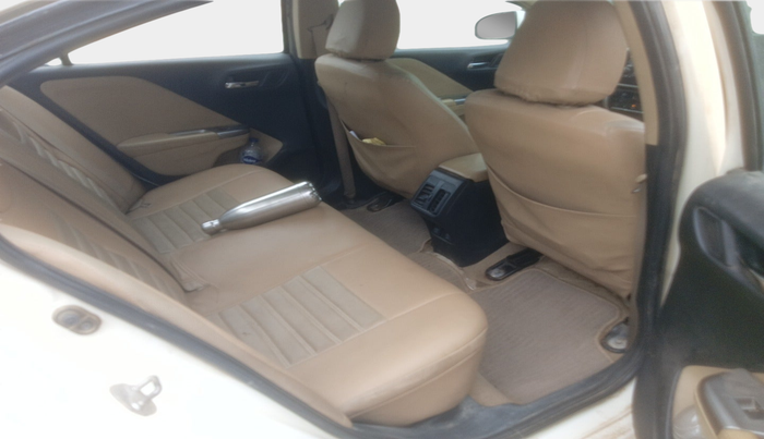 2014 Honda City 1.5L I-DTEC VX, Diesel, Manual, 1,43,211 km, interior