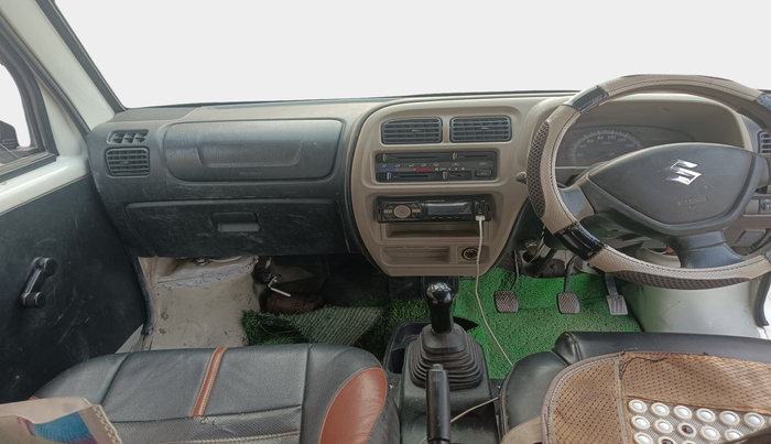 2022 Maruti Eeco 5 STR AC (O), Petrol, Manual, 1,26,762 km, interior