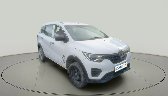 2022 Renault TRIBER RXE MT, Petrol, Manual, 77,338 km, exterior