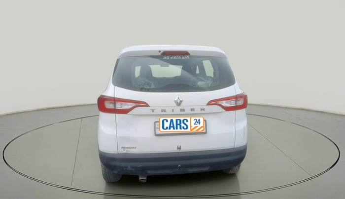 2022 Renault TRIBER RXE MT, Petrol, Manual, 77,338 km, exterior