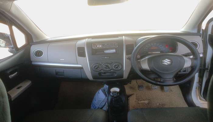 2013 Maruti Wagon R 1.0 LXI, Petrol, Manual, 1,13,751 km, interior