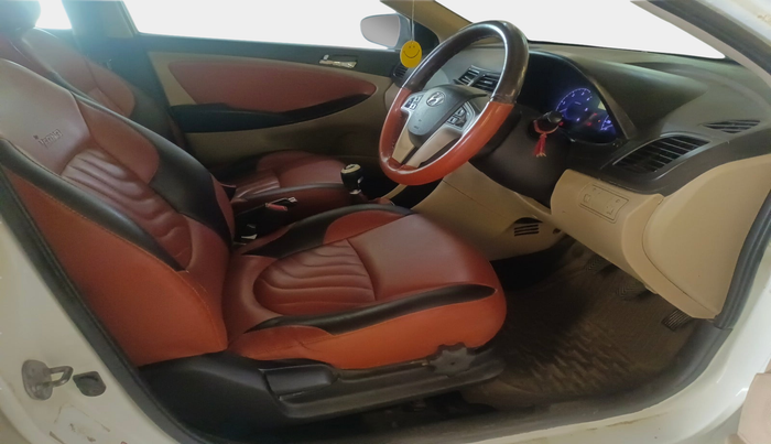 2012 Hyundai Verna FLUIDIC 1.6 CRDI SX OPT, Diesel, Manual, 1,71,078 km, interior