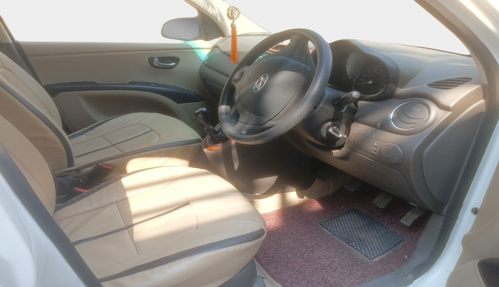 2012 Hyundai i10 MAGNA 1.2, Petrol, Manual, 75,990 km, interior