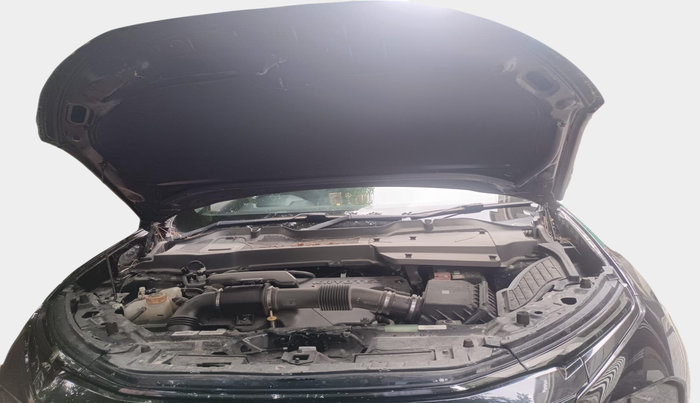 2024 Tata Safari PURE PLUS S DARK EDITION, Diesel, Manual, 19,203 km, exterior