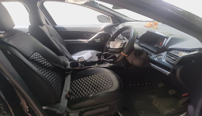 2024 Tata Safari PURE PLUS S DARK EDITION, Diesel, Manual, 19,203 km, interior