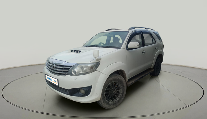 2014 Toyota Fortuner 3.0 4X2 MT, Diesel, Manual, 1,94,888 km, exterior