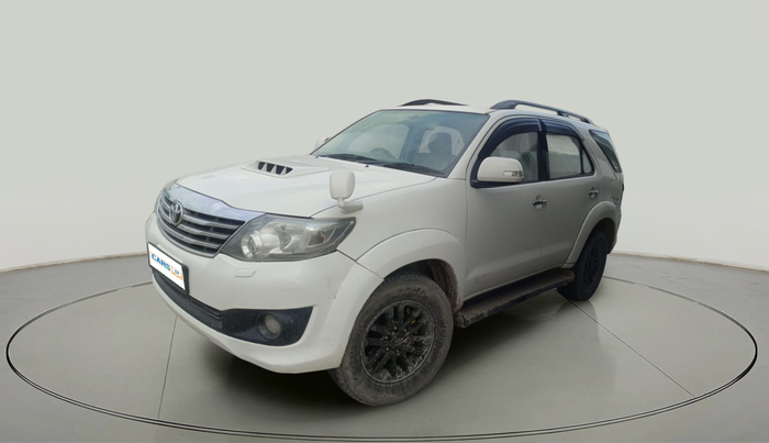 2014 Toyota Fortuner 3.0 4X2 MT, Diesel, Manual, 1,94,888 km, exterior