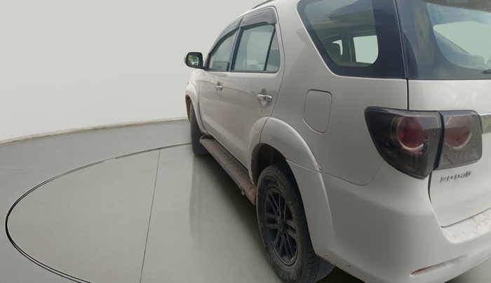 2014 Toyota Fortuner 3.0 4X2 MT, Diesel, Manual, 1,94,888 km, exterior