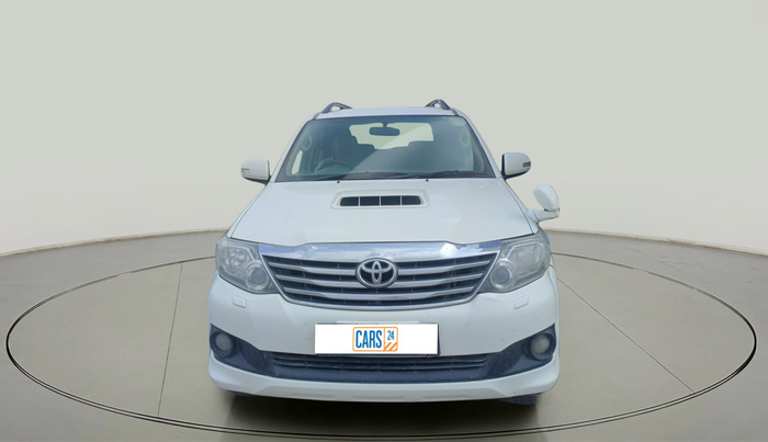2014 Toyota Fortuner 3.0 4X2 MT, Diesel, Manual, 1,94,888 km, exterior