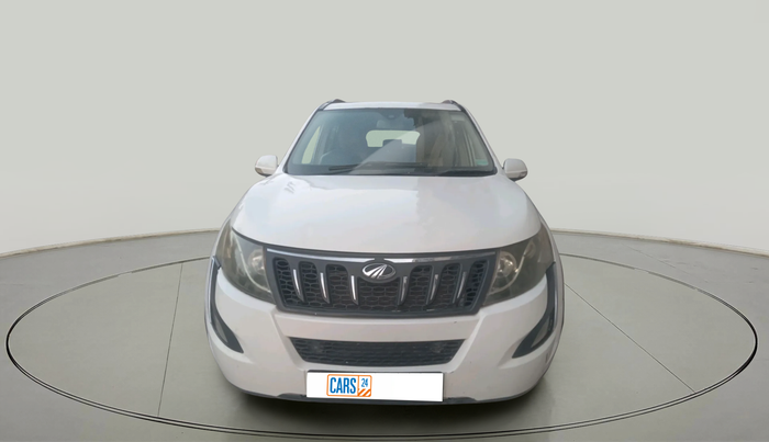 2015 Mahindra XUV500 W10, Diesel, Manual, 1,08,121 km, exterior
