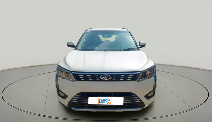 2020 Mahindra XUV300 W8 (O) 1.2 PETROL, Petrol, Manual, 41,553 km, exterior