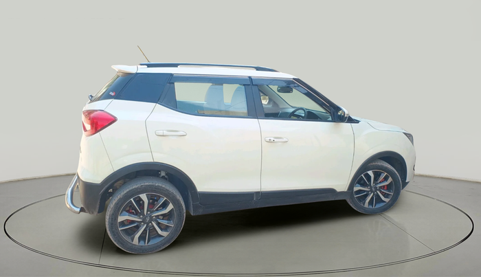 2020 Mahindra XUV300 W8 (O) 1.2 PETROL, Petrol, Manual, 41,553 km, exterior
