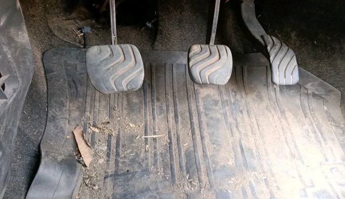 2016 Renault Kwid RXT 1.0, Petrol, Manual, 1,15,722 km, interior