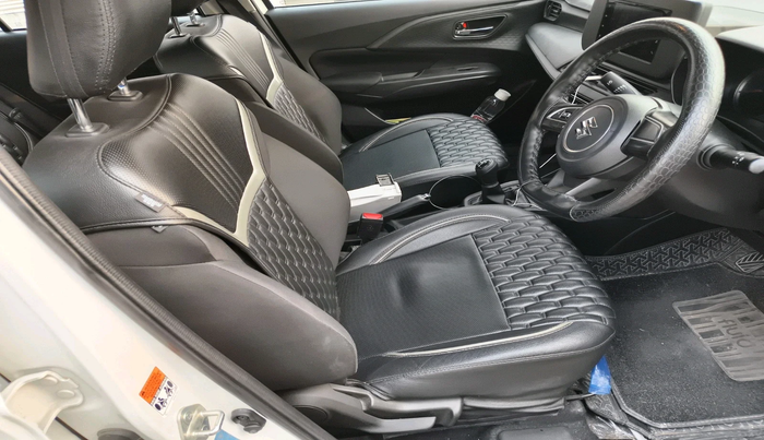 2024 Maruti Swift VXi (O), Petrol, Manual, 14,769 km, interior