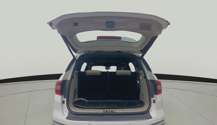 2021 Ford Endeavour TITANIUM PLUS 2.0 4X4 AT SUNROOF, Diesel, Automatic, 1,26,422 km, exterior