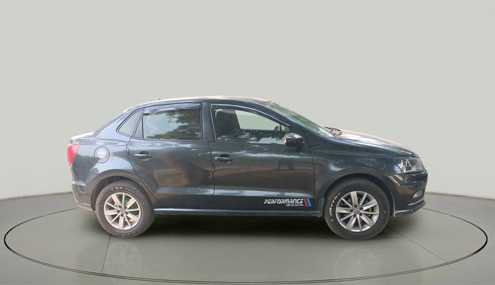 2017 Volkswagen Ameo HIGHLINE1.5L, Diesel, Manual, 1,02,000 km, exterior