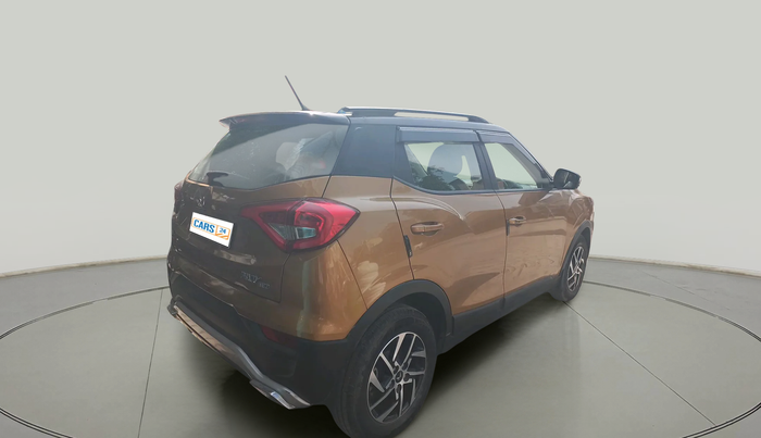 2022 Mahindra XUV300 W8 (O) 1.2 PETROL, Petrol, Manual, 22,633 km, exterior