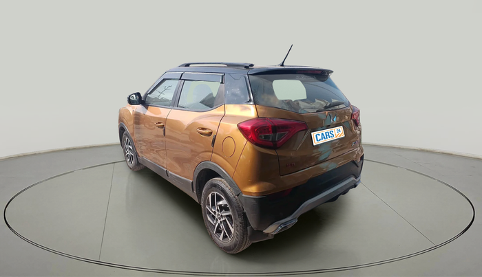 2022 Mahindra XUV300 W8 (O) 1.2 PETROL, Petrol, Manual, 22,633 km, exterior