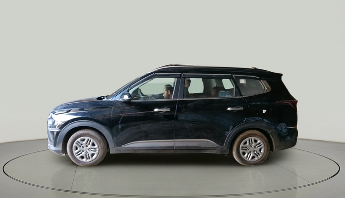 2024 KIA CARENS PREMIUM 1.4 PETROL 7 STR, Petrol, Manual, 6,969 km, exterior