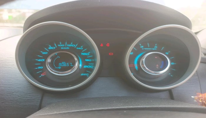 2017 Mahindra XUV500 W10, Diesel, Manual, 90,657 km, interior