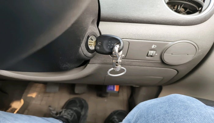 2012 Hyundai i10 MAGNA 1.2, Petrol, Manual, 43,920 km, interior