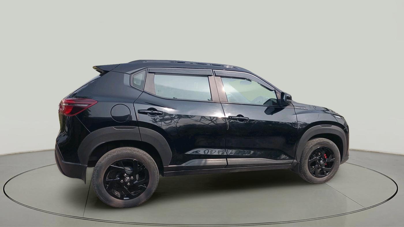 2023 Nissan MAGNITE Kuro Edition 1.0  MT , Petrol, Manual, 26,716 km, exterior