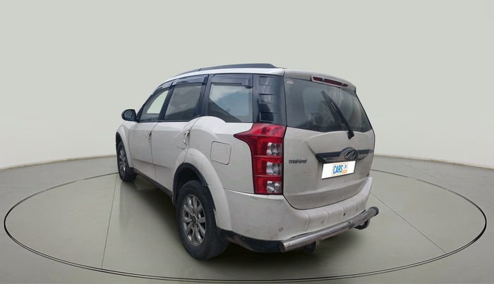 2016 Mahindra XUV500 W8, Diesel, Manual, 1,39,255 km, exterior
