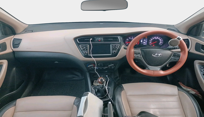 2020 Hyundai Elite i20 SPORTZ PLUS 1.2, Petrol, Manual, 83,815 km, interior