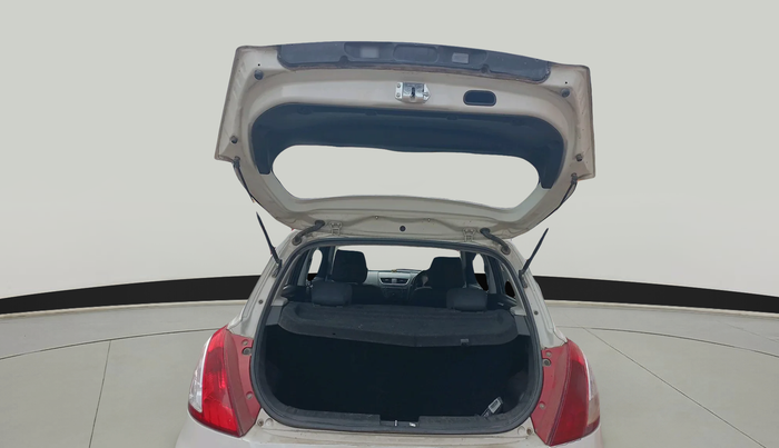 2014 Maruti Swift VXI, Petrol, Manual, 77,007 km, exterior