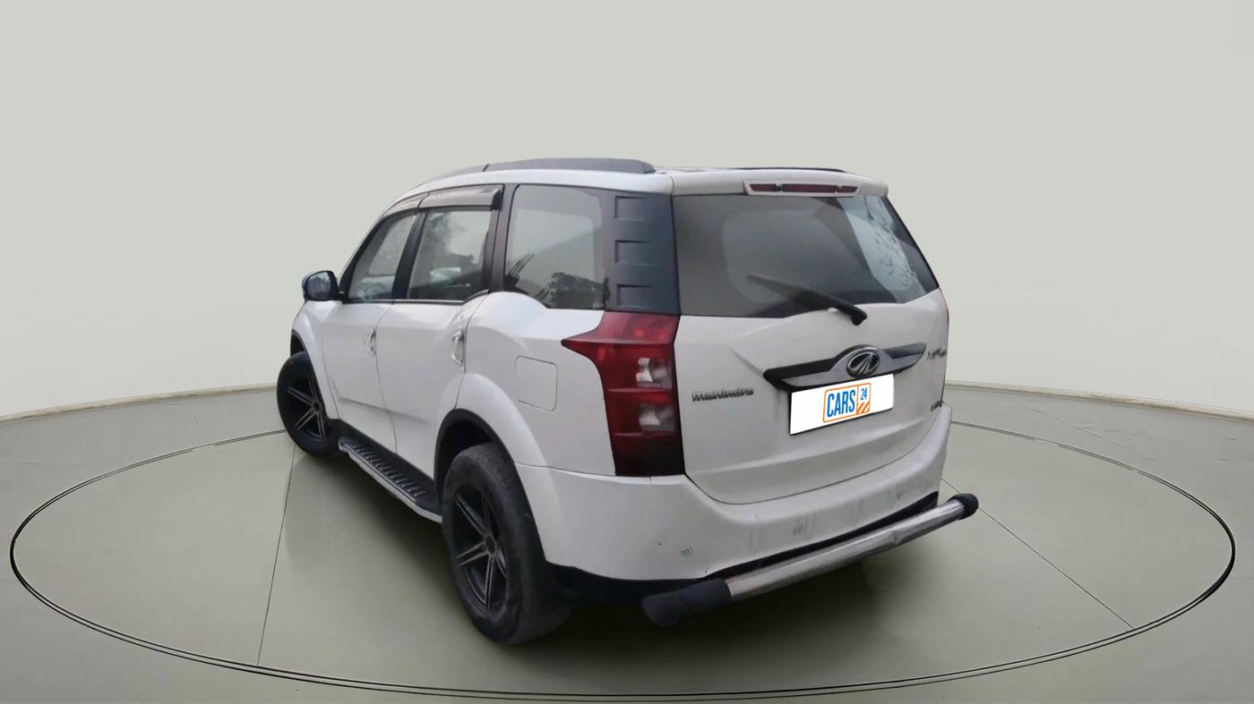 2017 Mahindra XUV500 W10 1.99, Diesel, Manual, 1,68,421 km, exterior