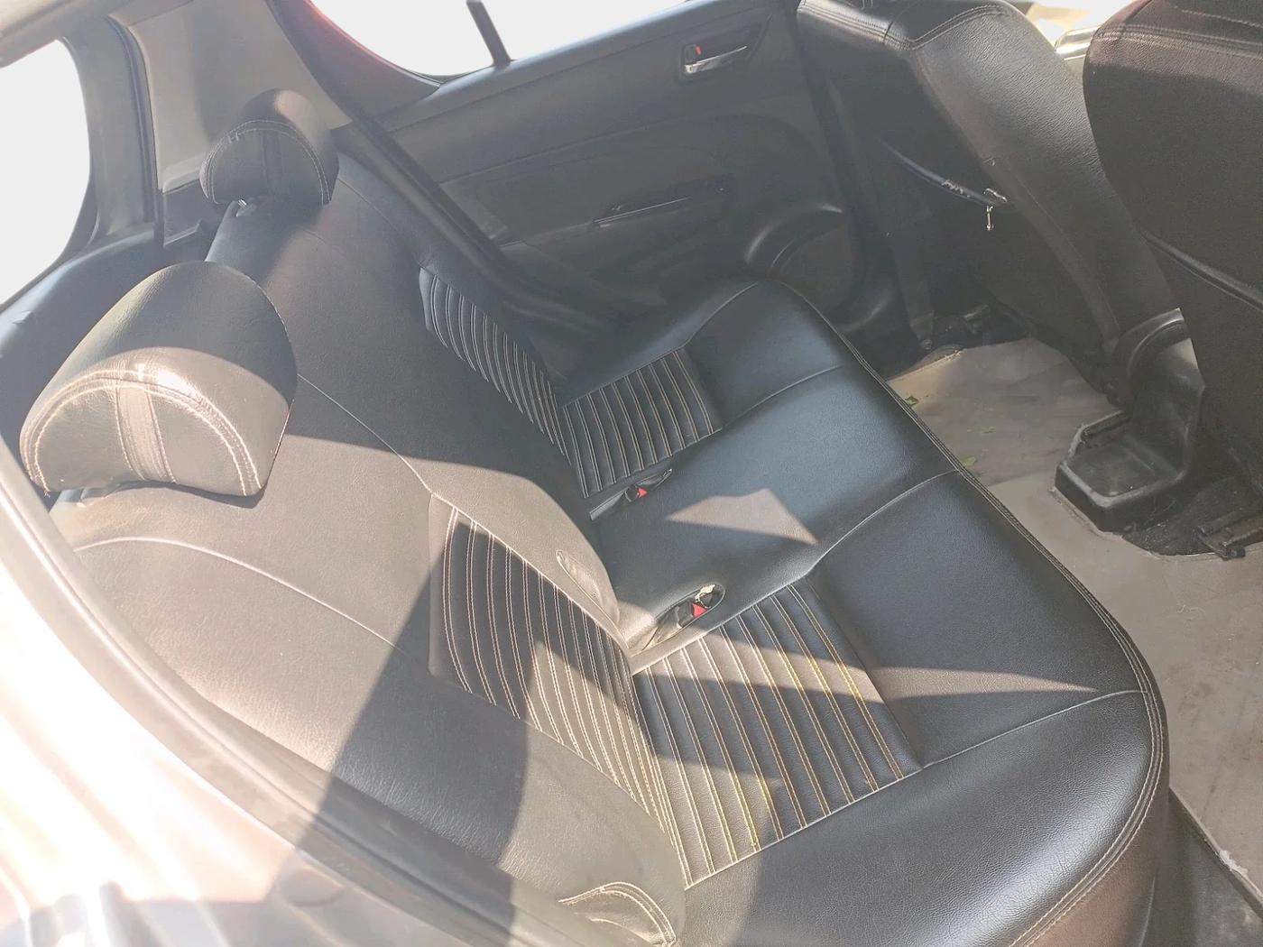 2012 Maruti Swift VXI, Petrol, Manual, 1,26,000 km, interior