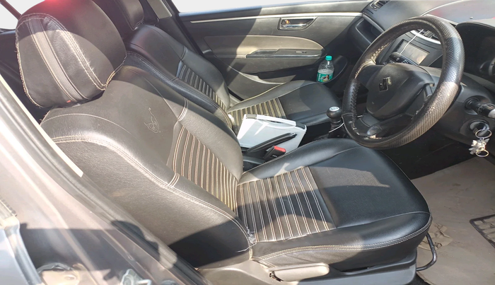 2012 Maruti Swift VXI, Petrol, Manual, 1,24,651 km, interior