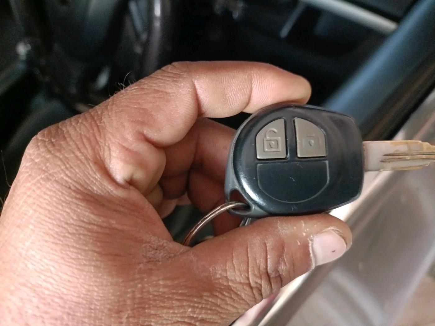 2012 Maruti Swift VXI, Petrol, Manual, 1,26,000 km, interior