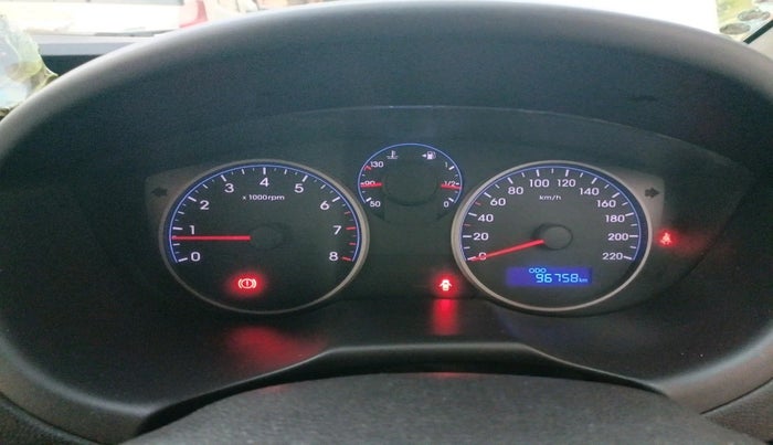 2013 Hyundai i20 MAGNA 1.2, Petrol, Manual, 96,748 km, interior