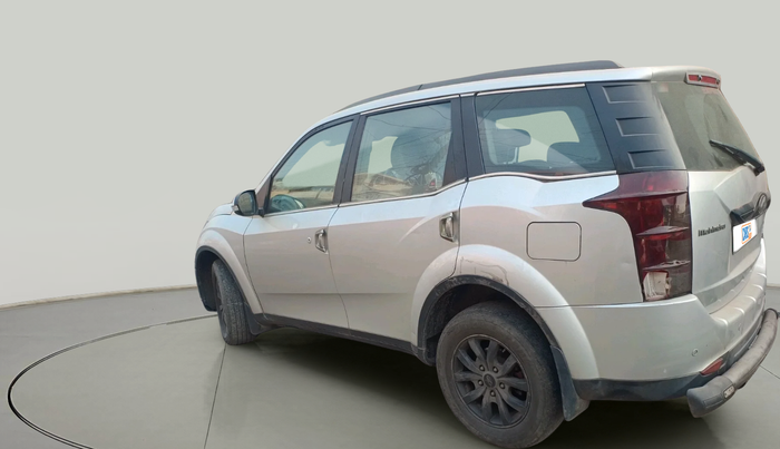 2015 Mahindra XUV500 W8, Diesel, Manual, 1,01,662 km, exterior