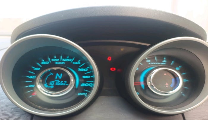 2015 Mahindra XUV500 W8, Diesel, Manual, 1,01,662 km, interior