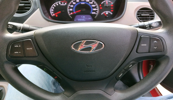 2017 Hyundai Grand i10 SPORTZ 1.2 KAPPA VTVT, Petrol, Manual, 39,650 km, interior