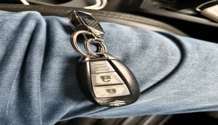 2018 Maruti Vitara Brezza ZDI PLUS DUAL TONE, Diesel, Manual, 88,546 km, interior