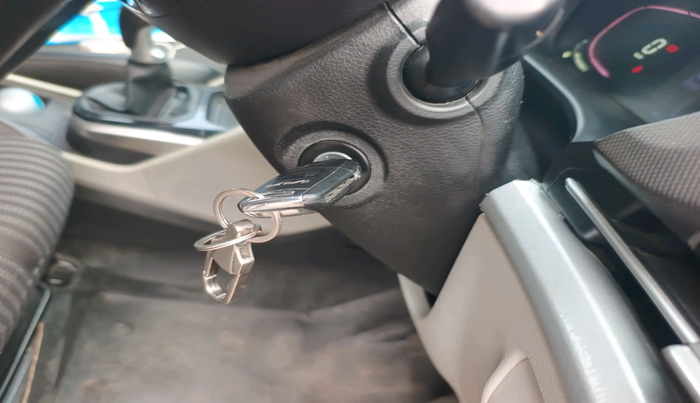 2023 KIA CARENS PRESTIGE 1.5 DIESEL 7 STR, Diesel, Manual, 1,39,322 km, interior