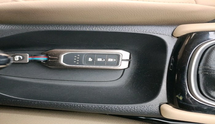 2021 Honda City 1.5L I-VTEC ZX, Petrol, Manual, 47,346 km, interior