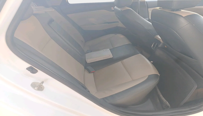 2020 Hyundai Verna SX (O) 1.5 CRDI, Diesel, Manual, 74,693 km, interior