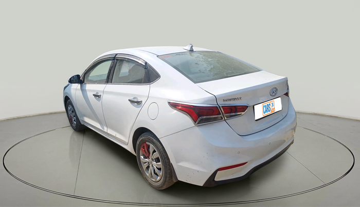 2017 Hyundai Verna 1.6 EX CRDI, Diesel, Manual, 1,30,738 km, exterior