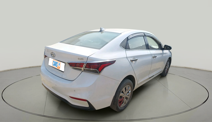 2017 Hyundai Verna 1.6 EX CRDI, Diesel, Manual, 1,30,738 km, exterior